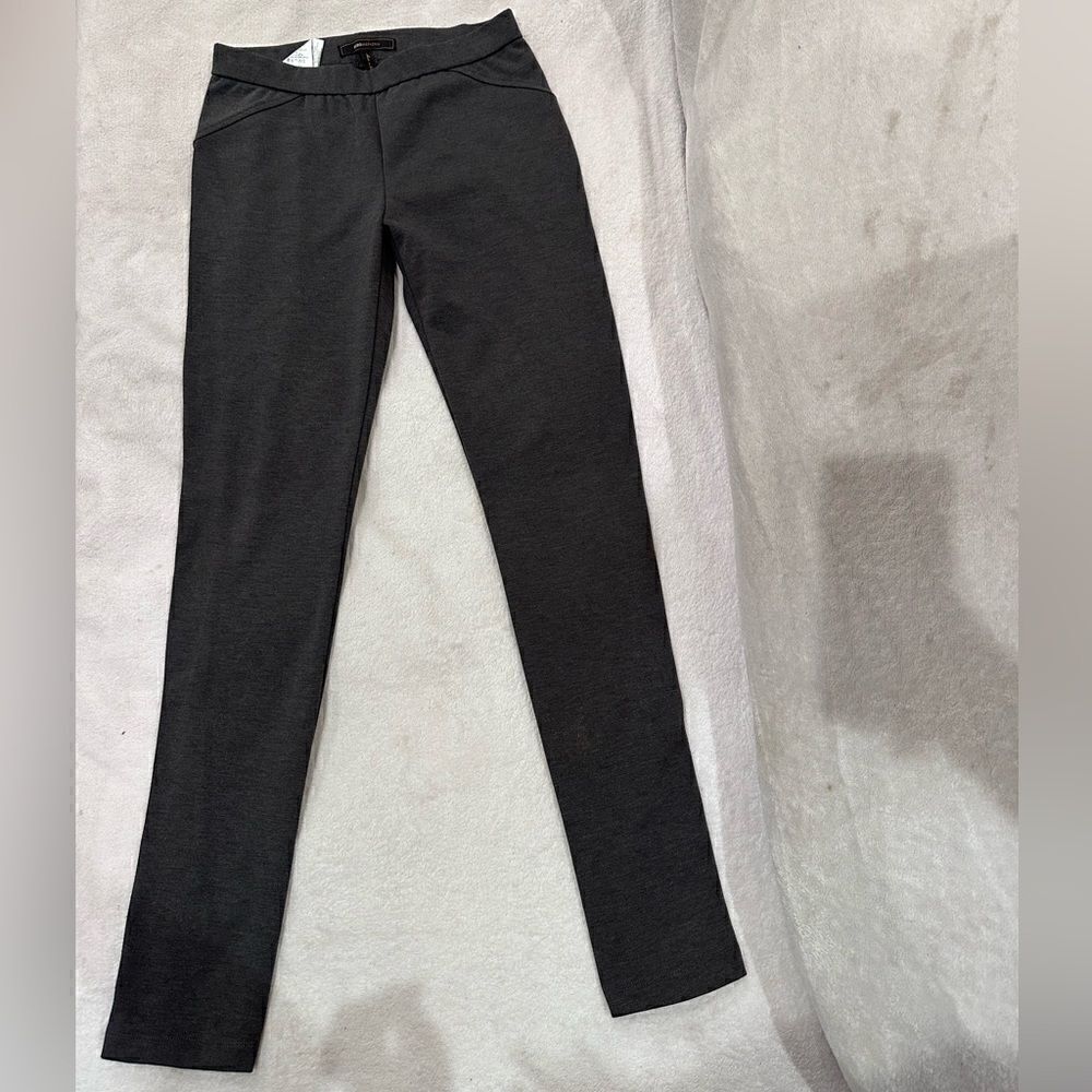 BCBG gray pant with tag size S women’s with zippers on back
